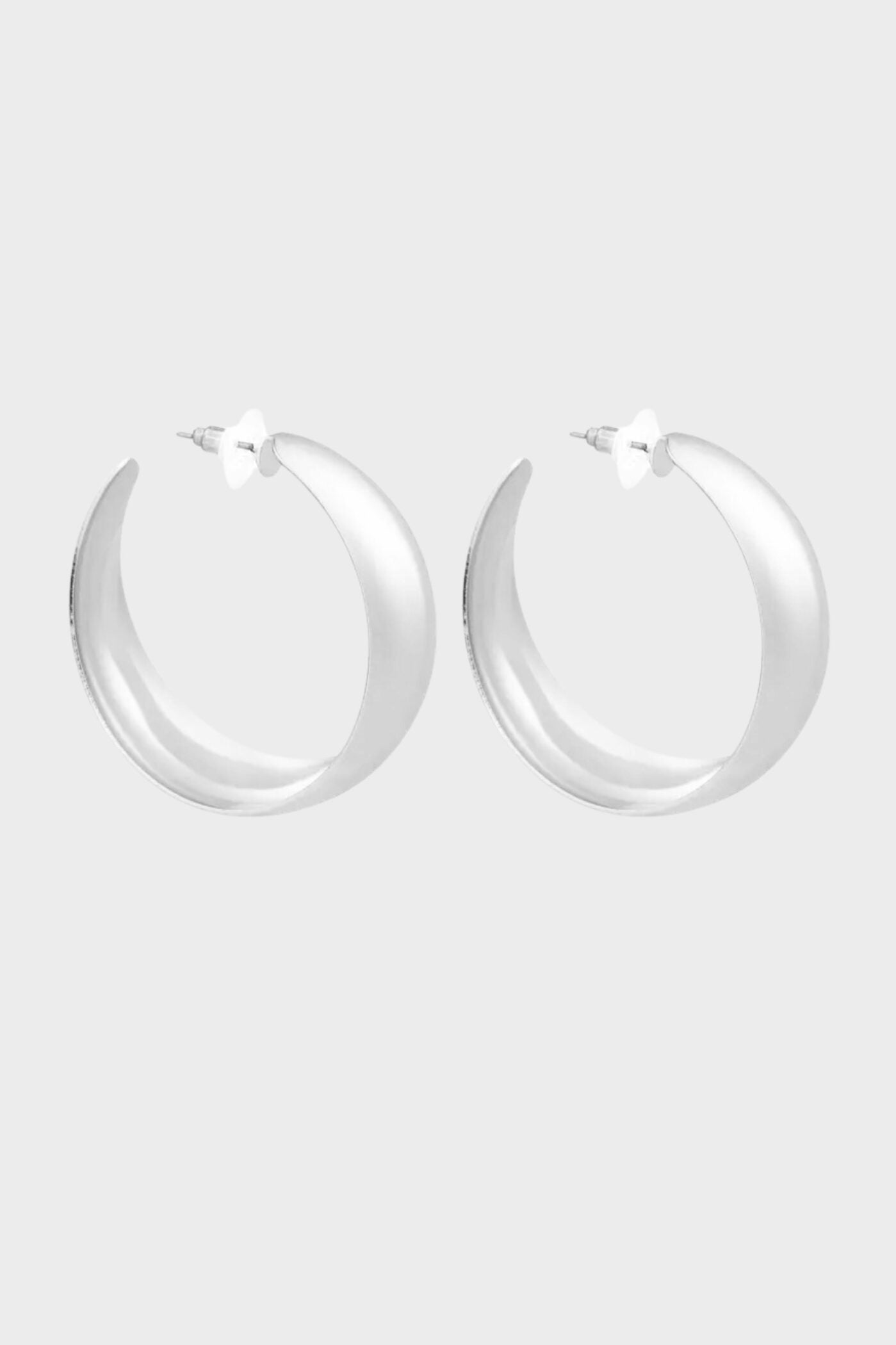 Jasmin Hoops