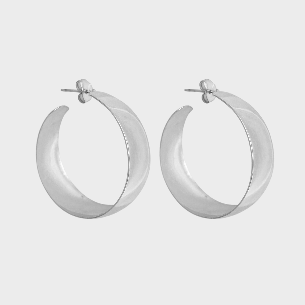 Mia Hoops